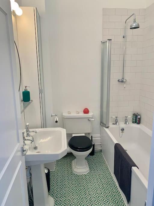 Beautiful Flat Perfect For A Seaside Break! Apartment Brighton Екстериор снимка